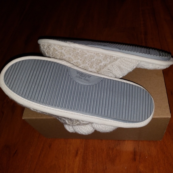 New Cozy Nine West Womens Woven Slippers - Picture 6 of 8